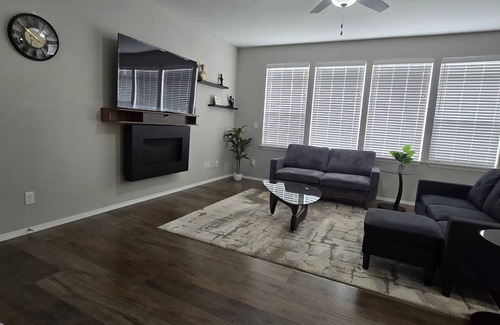 Spokane House | Centrally located Grand Bedroom for you to experience home away from home.