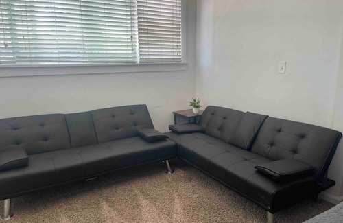 Stockton House | Centrally Located Home - Downtown San Diego