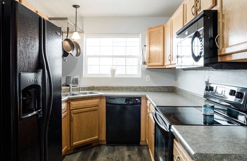 Rapid City House | Centrally located in the beautiful Black Hills - 5 min from downtown Rapid City.