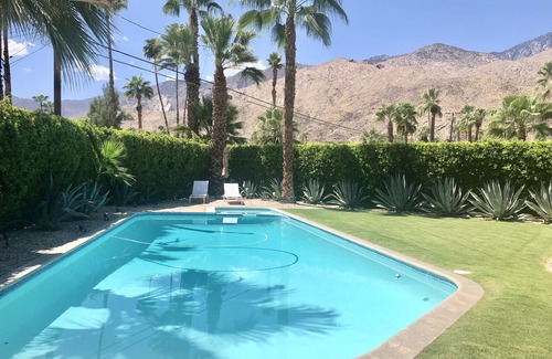 Tahquitz River Estates House | Centrally Located Mid Century Classic With Fantastic Views and Private Setting