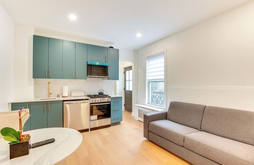 Southeast Yonkers Apartment | Centrally Located & Pet Friendly: Yonkers Studio!