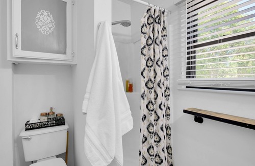 Jefferson Apartment | Centrally located, Spanish style studio, Convenient and Cozy, Long Term stays