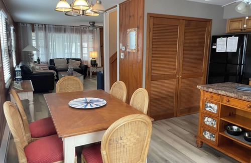 Stone Harbor House | Centrally located block, walking distance to beach, bay, bars and restaurants, supermarket and beautiful park. Beach is only one of two that is surf beach in all of Stone Harbor.