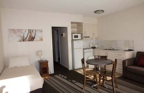 Wagga Wagga Hotel | Centralpoint Motel