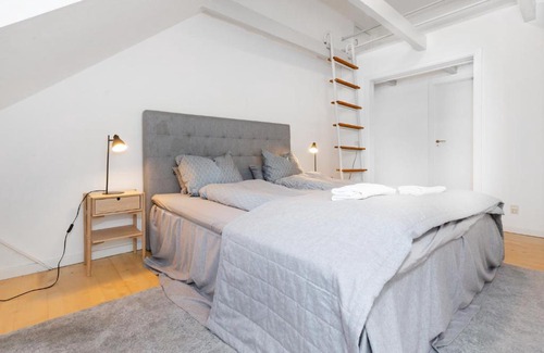 Midtbyen Apartment | Centralt Byliv - 2 Soveværelser med plads til 6