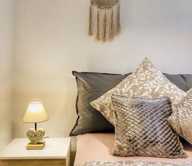 Saverne Apartment | Centre ville au calme , Parking privé intérieur CAR et BIKE