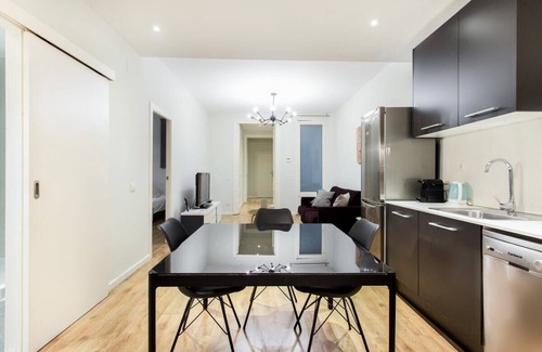 El Raval Apartment | Centric 3bedroom in Las Ramblas