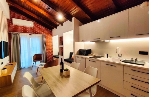 Kalambaka House | Centro Urban Suites