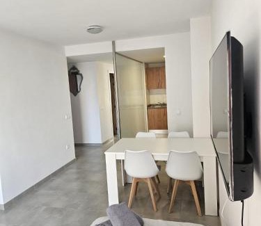 Campoamor Apartment | CENTRUM 4