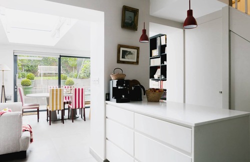 Avonmore and Brook Green Apartment | Ceylon Road II by onefinestay
