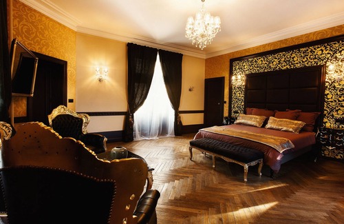 Saint-Germain-d'Arce Other | Château d'Amenon