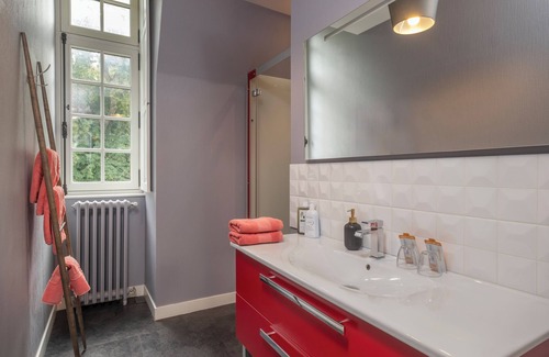 Baune Hotel | Château de Briançon, The Originals Relais