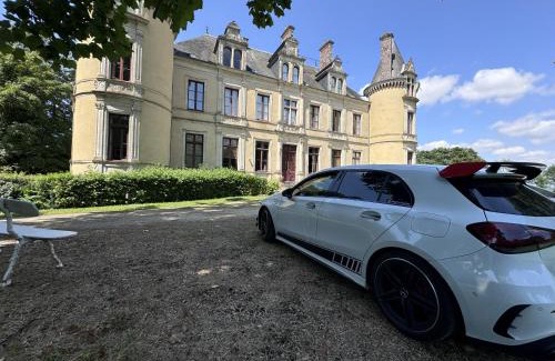 Dangeul House | Château de famille - Dangeul - 15 personnes