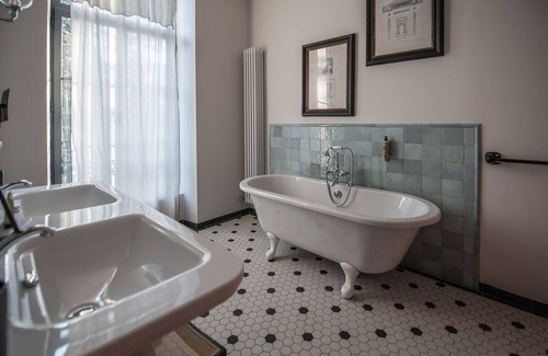 Fiac Hotel | Château de Fiac Hôtel & Spa