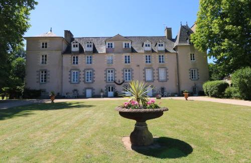 Le Rheu Bed & Breakfast | Château du Golf de la Freslonnière