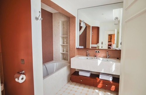 Beny-sur-Mer Hotel | Château Hôtel - Domaine de Coeurmandie