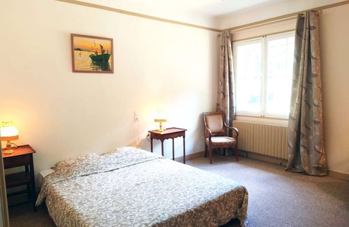 Bollene Other | Château Rouge (8 people- swimming pool)