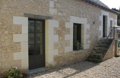 Saint-Avertin House | Châteaux de la Loire - Près de Tours - Cottage EAU CALME en Bord de Lac