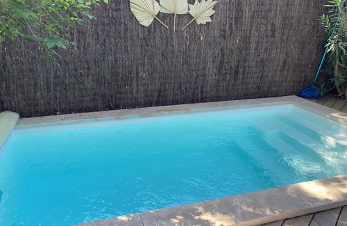 Saint-Hippolyte House | Charming village house 10' from the beach