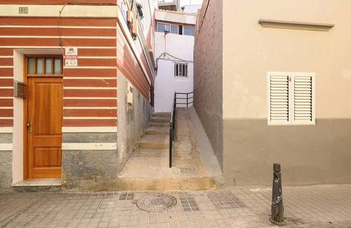 Vegueta Apartment | Charming studio in old town Triana San Telmo