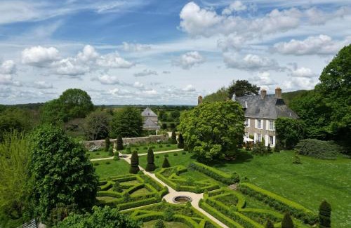 Saint-Christophe-en-Champagne House | Chambres d'hôtes La Massonnière avec grand jardin - idéal familles, groupes et séjour nature - Sarthe