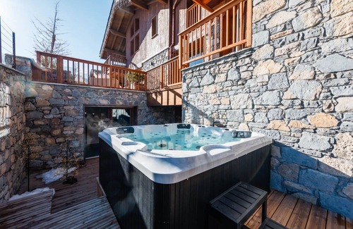 Saint-Martin-de-Belleville Ski Chalet | Chalet Belleville - Seven Bedroom Chalet, Sleeps 15