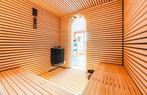 Saint-Martin-de-Belleville Ski Chalet | Chalet Belleville - Seven Bedroom Chalet, Sleeps 15