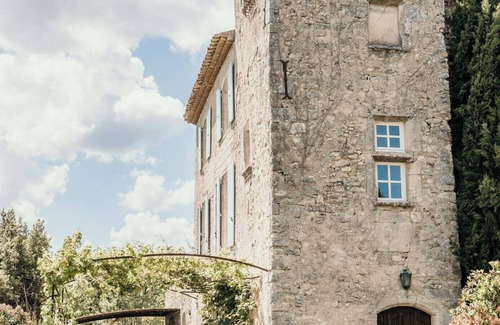 Saint-Michel-l'Observatoire House | Charming 13th-Century Stone House with Infinity Pool in Provence 6 bedrooms AC