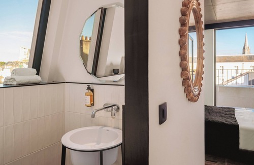 Richebourg - Saint-Clement Hotel | Chachacha Hôtel