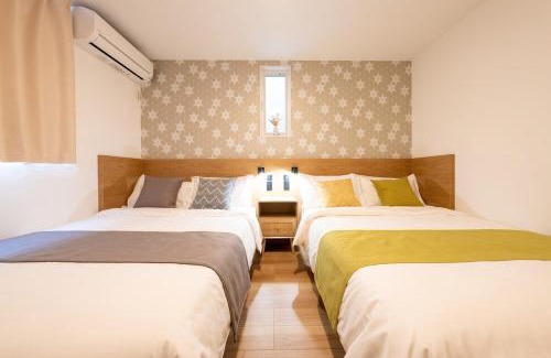 Naniwa Apartment | Chaco 通天閣横の新築戸建て 4寝室 3バスルーム ルーフトップガーデン