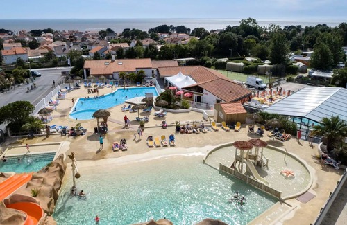 La Bernerie-en-Retz House | Chadotel Squirrels * - C- Mobile home Baltic 3 bedrooms 6 persons