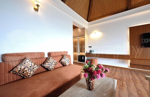 Shimla Hotel | Chails Hamlet