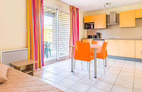 Chaveignes Ski Chalet | Chalet Dans Le Val de Loire | Accès Piscine + Espace Bien-Être