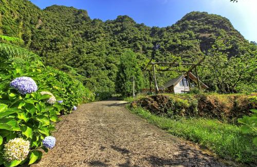 Sao Vicente Ski Chalet | Chale Jardim De Cima