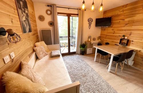 Saint-Etienne-de-Tinee Apartment | Chalereux studio a la montagne