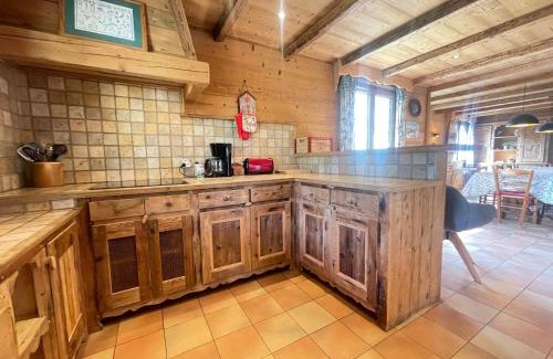 Flumet Ski Chalet | Chalet à Flumet pour 8 pers avec terrasse et WiFi inclus - FR-1-505-225