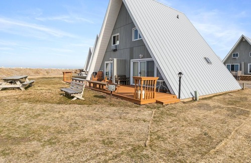 Stevensville Villa | Chalet #01 - Two Bedroom Villa, Sleeps 6