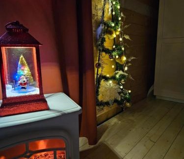 Villainville Ski Chalet | Chalet 1 chambre 2-4 personnes