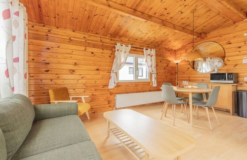 Sint-Annaland Resort | Chalet 130 - Two Bedroom Resort, Sleeps 4