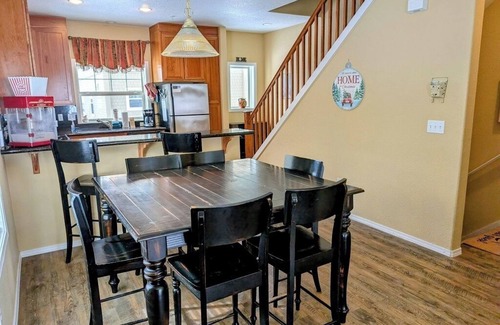 Government Camp Ski Chalet | Chalet 135 at the Official Collins Lake Resort