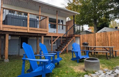 Cap-Saint-Ignace House | Chalet #14 Waterfront with Spa Fireplace WiFi & AC
