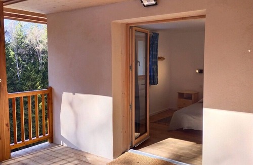 Oz Ski Chalet | Chalet 150m from skilift