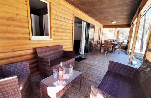 Saint-Auban Ski Chalet | Chalet 2 étoiles - Piscine - ccbaeib