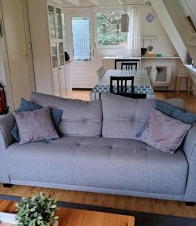 Septon Ski Chalet | Chalet 230 I deux-cent-trente I Gezellig chalet aan de rand van het bos - 5 persoons I Durbuy