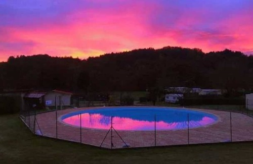 Casties-Labrande Ski Chalet | Chalet 3 étoiles - Piscine - eehgf0