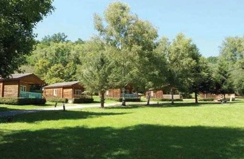 Correze Ski Chalet | Chalet 3 étoiles - Piscine - eeid0e