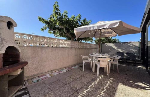 Les Ayguades Villa | Chalet 3 rooms - sleeps 4 - Gruissan Les Ayguades