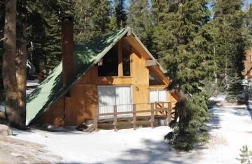 Mammoth Lakes Ski Chalet | Chalet #7, Charming Cabin Perfect Location Steps t