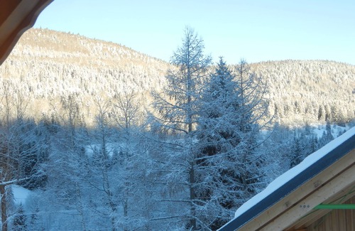 Mijoux Ski Chalet | Chalet 8 people Ski area Monts Jura Lelex