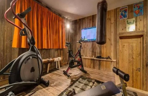 Val-d'Isere Ski Chalet | Chalet 8 Rooms 14 People